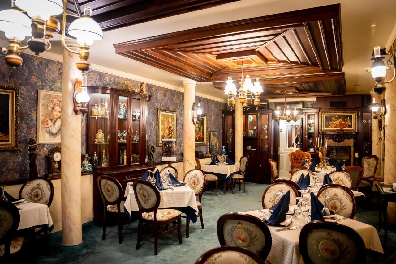 Globus Hotel Пловдив Екстер'єр фото